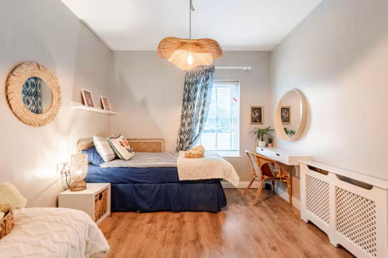 Harbour Sound Apartment, Ballycastle, Causeway Coast エクステリア 写真